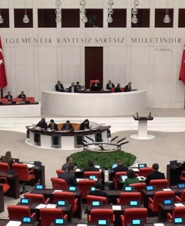 23009911e3e9111faf84bcb21d93d0d7